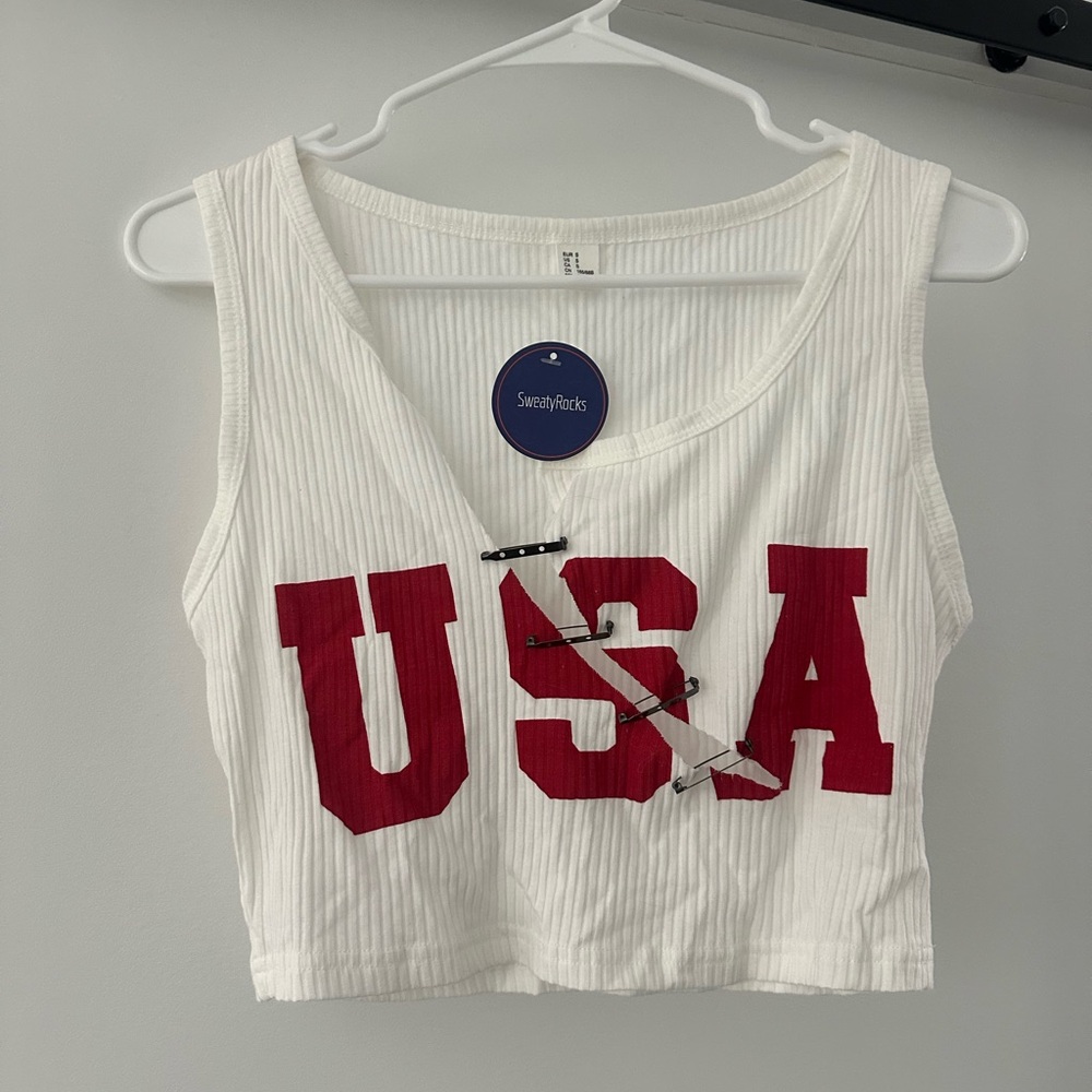 NWT Women's White USA Crop Top